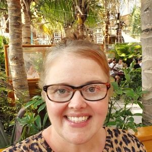 Meet your Posher, April